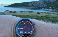 Tjedan dana s Huawei Watch GT 7 Pro: od šetnje uz more i kupanja do 95.022 koraka i polumaratona