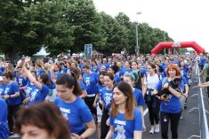 dm ženska utrka okupila je više od 6.600 trkača koji su promicali zdrav način života