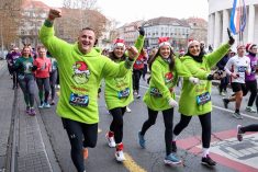Zagreb Advent Run i ove je godine okupio na tisuće kostimiranih trkača iz cijelog svijeta